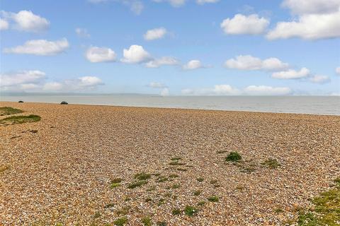 2 bedroom ground floor flat for sale, The Parade, Greatstone, Kent