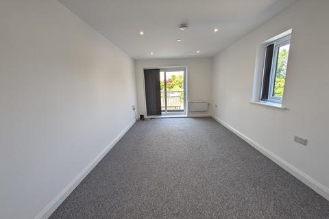 2 bedroom flat to rent, Lodge Way, Grantham, NG31