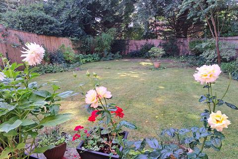 undefined, Harwood Road, Marlow
