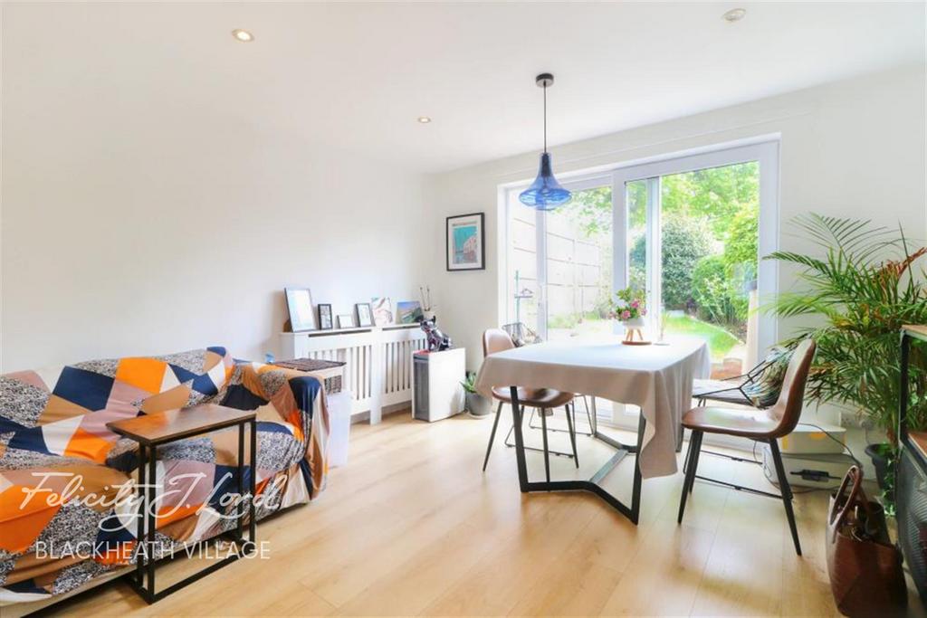 Dover Patrol, SE3 2 bed terraced house to rent £2,000 pcm (£462 pw)