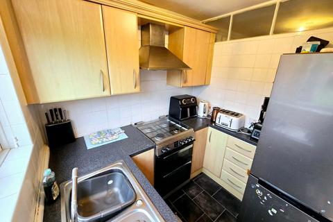 3 bedroom terraced house for sale, Oundle Drive, Moulton, Northampton NN3 7DB
