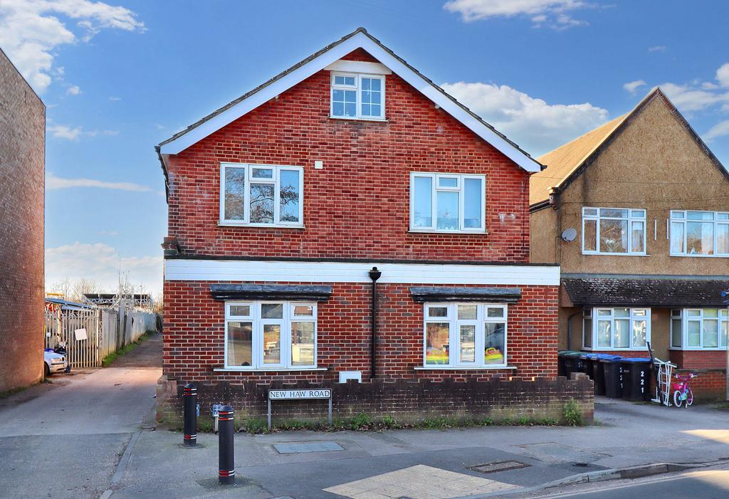 New Haw Road, Addlestone KT15 Residential development for sale £1,000,000