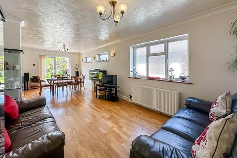 4 bedroom semi-detached house for sale, Oakwood Drive, St. Albans, Hertfordshire, AL4