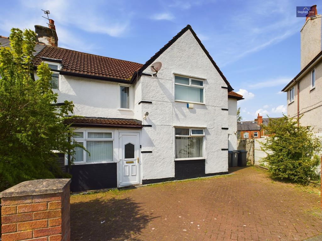 Lune Grove, Blackpool, FY1 5 bed semidetached house for sale £110,000