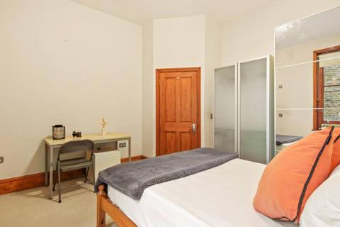 undefined, Elgin Avenue, London W9