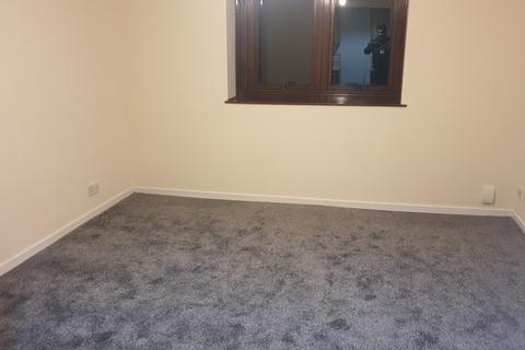 1 bedroom apartment to rent, Rushden Close, Romford