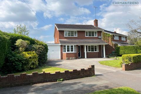 4 bedroom detached house for sale, Vaughans Lane, Great Boughton, CH3