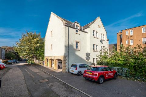 2 bedroom flat for sale, 2 Campie House, Campie Lane, Musselburgh, East Lothian, EH21