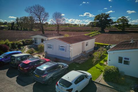 2 bedroom park home for sale, 16 Broughton Park, Shoreditch, Taunton