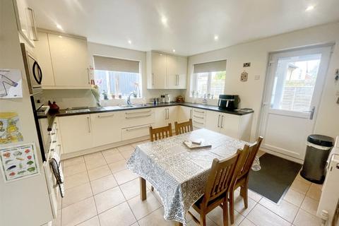 3 bedroom bungalow for sale, Middle Lane, Nether Broughton, Melton Mowbray