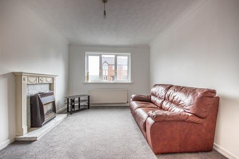 2 bedroom flat to rent, Starbeck Avenue, Newcastle upon Tyne, Tyne and Wear, NE2