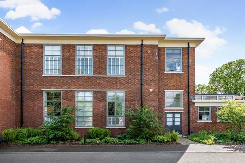 1 bedroom flat for sale, Garden Quarter,  Caversfield,  Oxfordshire,  OX27