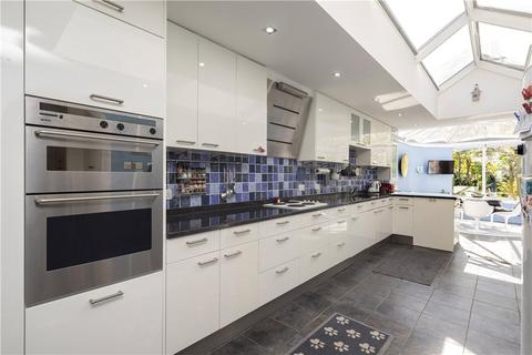 Oaklands Warren Road, Kingston Upon Thames, KT2 7HN