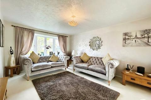4 bedroom detached house for sale, Kipling Close, Yateley, Hampshire