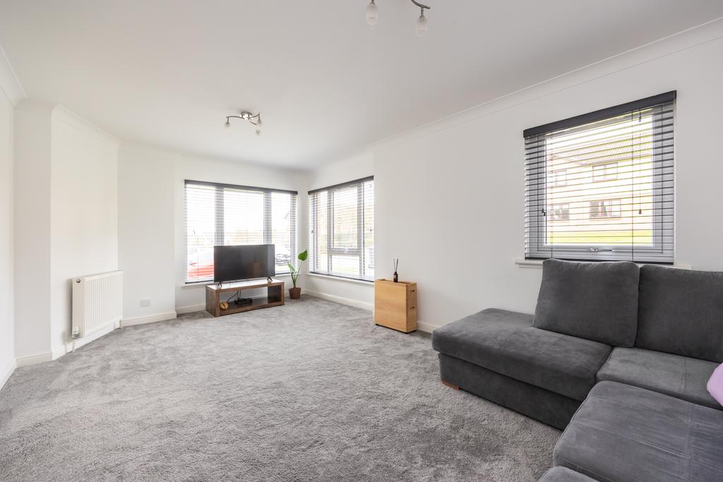 Burnbank Crescent, Straiton EH20 4 bed detached villa for sale £350,000