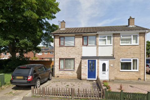 2 bedroom semi-detached house for sale, Cosgrove Close, Peterborough, PE3
