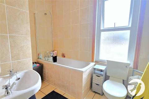 2 bedroom flat for sale, Davenport Road, Catford, London, SE6