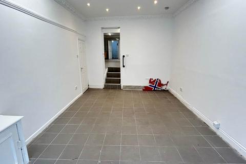 Property to rent, Picton Road, Wavertree