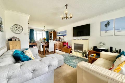 3 bedroom end of terrace house for sale, Mabel Court , Paignton TQ4
