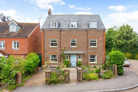 5 bedroom detached house for sale, Victoria Way, Liphook, Hampshire