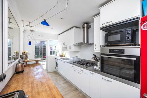 3 bedroom end of terrace house for sale, The Martlet, Hove, East Sussex