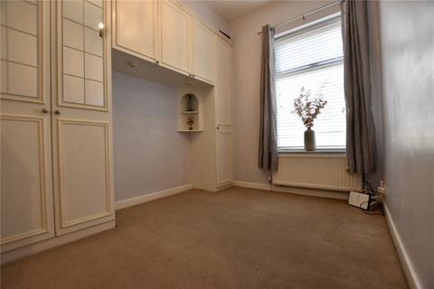 10 Cheetham Street, Shaw, Oldham, OL2 8PW