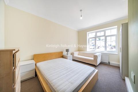 2 bedroom flat to rent, Fountain Road Tooting SW17