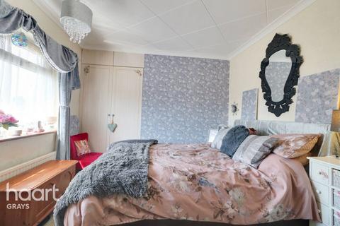 3 bedroom semi-detached house for sale, Spencer Walk, Tilbury