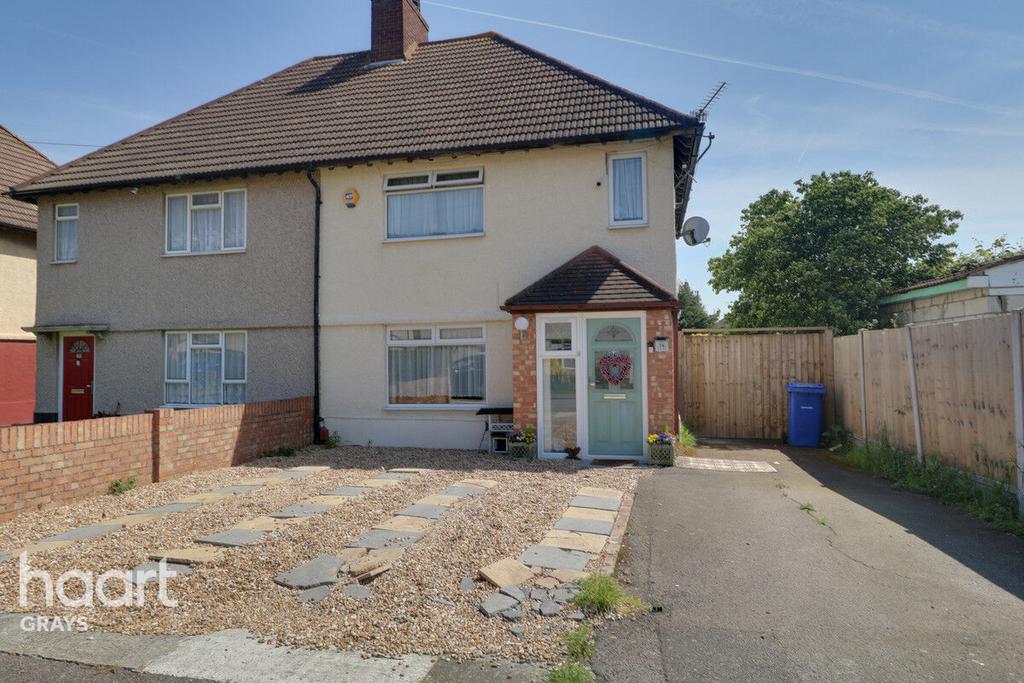 Spencer Walk, Tilbury 3 bed semidetached house for sale £375,000