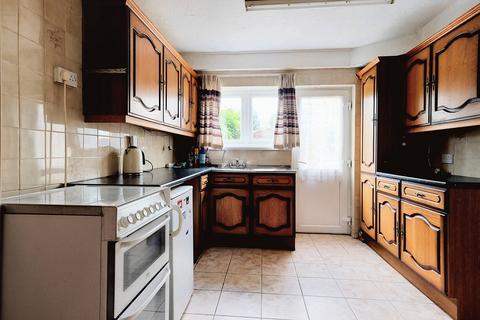3 bedroom terraced house for sale, Rothbury Road, Chelmsford CM1