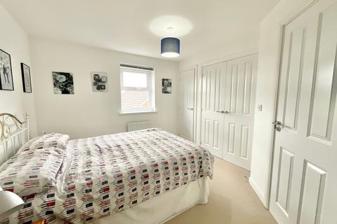 3 bedroom end of terrace house for sale, Abbey Park Way, Weston, CW2
