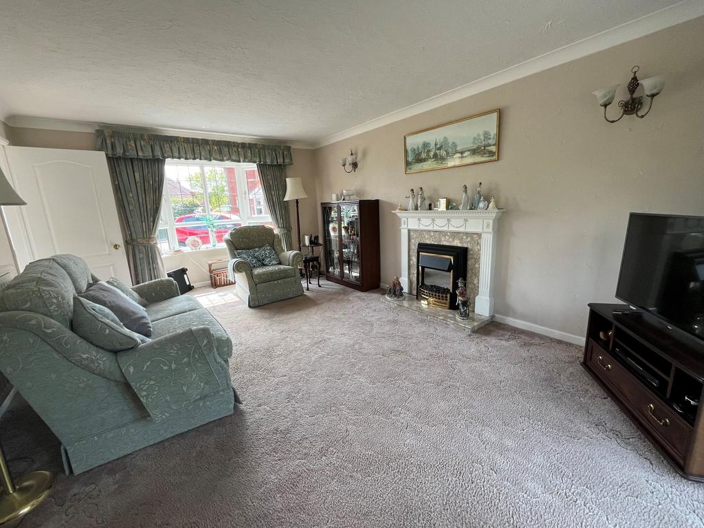 Chilwell Close, Solihull, B91 4 bed detached house for sale £699,950