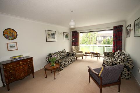 3 bedroom flat for sale, 10 Court Downs Road, Beckenham, BR3