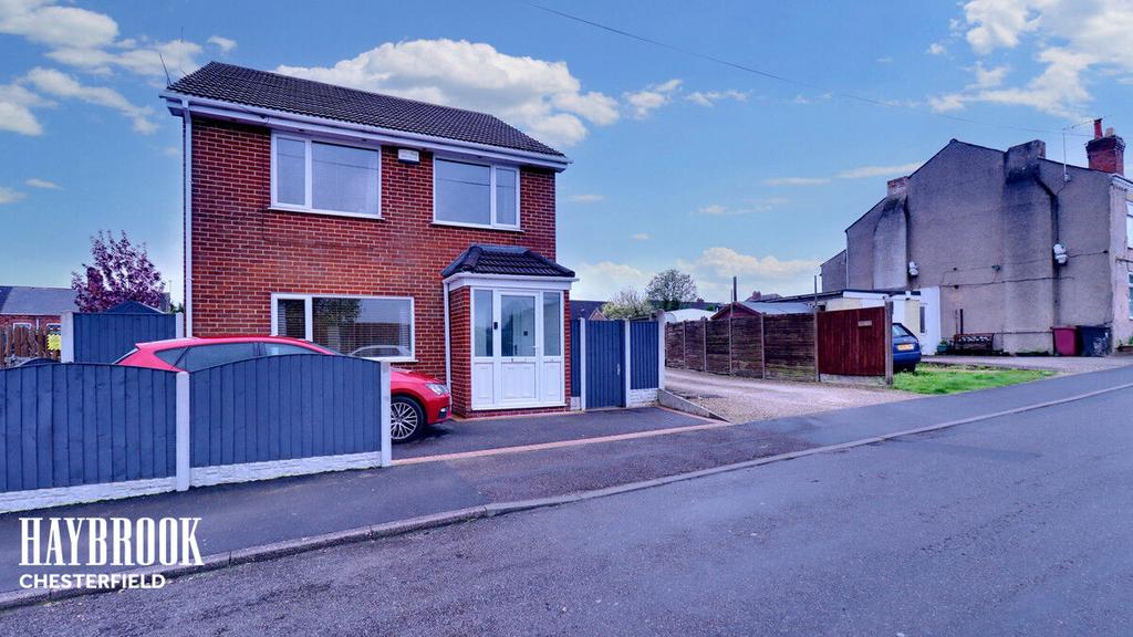 Ward Street, Chesterfield 3 bed detached house for sale £196,000