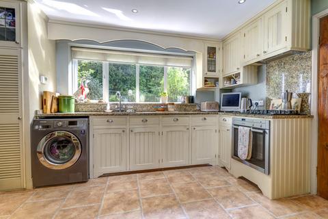 4 bedroom detached house for sale, Windsor Road, Carlton in Lindrick, S81