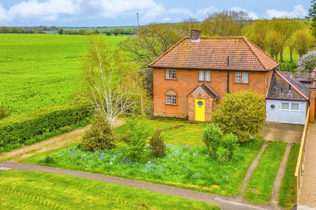 Oakfields Road, Knebworth... 4 bed detached house for sale £845,000