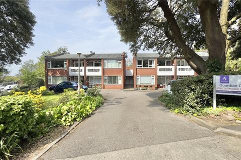 1 bedroom apartment for sale, Caldy Road, West Kirby, Wirral, Merseyside, CH48