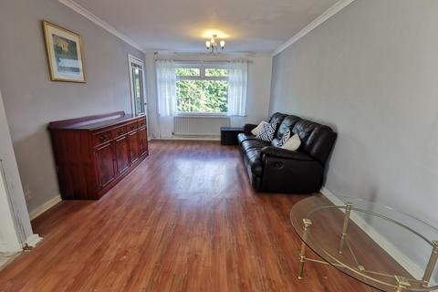 4 bedroom end of terrace house to rent, Cornhill, Newcastle upon Tyne, NE5