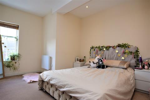 2 bedroom apartment to rent, Newland Street, Witham, Essex, CM8