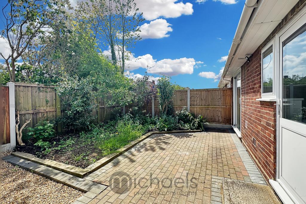 Outside, Garden, Parking &amp; Garage