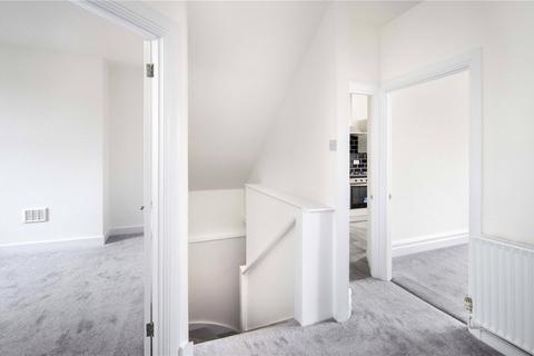 65b Carnarvon Road, Stratford, London, E15 4JW
