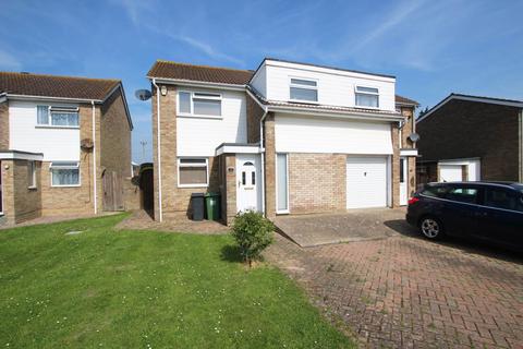 4 bedroom semi-detached house for sale, Bridgemere Road, Eastbourne, BN22 8TY