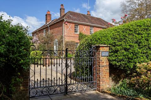 5 bedroom detached house for sale, Petworth Road, Chiddingfold, Godalming, Surrey, GU8