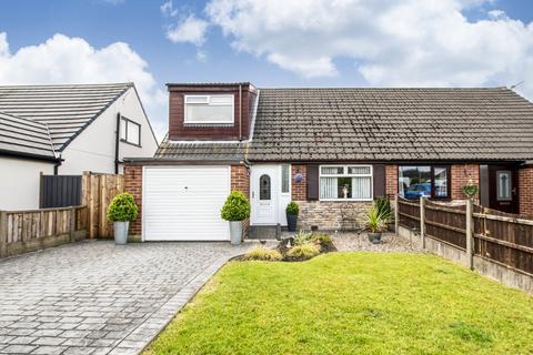 3 bedroom bungalow for sale, Lulworth Drive, Hindley Green