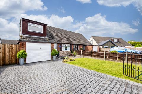 3 bedroom bungalow for sale, Lulworth Drive, Hindley Green