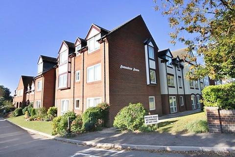 1 bedroom ground floor flat for sale, Homestour House, Christchurch BH23