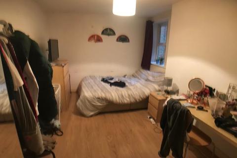 1 bedroom flat to rent, Wilmslow Road, Manchester M20