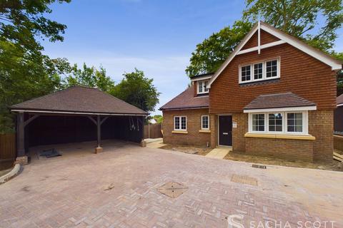 3 bedroom detached house for sale, 4 Maplehurst Gardens, West Drive