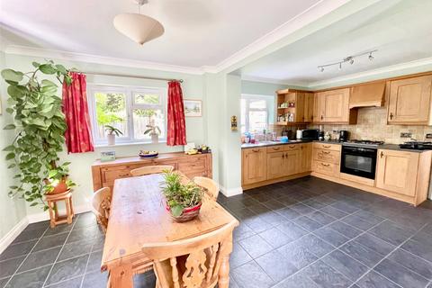 5 bedroom semi-detached house for sale, Selwyn Drive, Upperton, Eastbourne, East Sussex, BN21