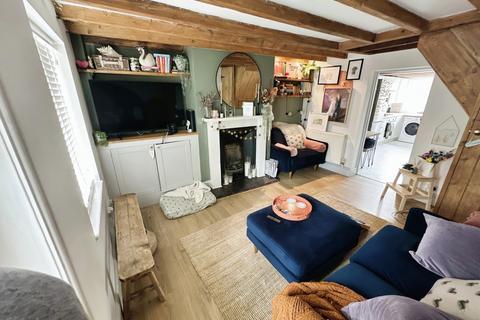 2 bedroom cottage for sale, Brookside, Rolleston on Dove, Burton-on-Trent, DE13